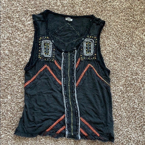 Unique embroidered top - Picture 1 of 1